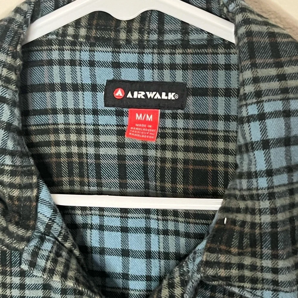 Airwalk Men's Checkered Shirt Jacket in Blue and Black
